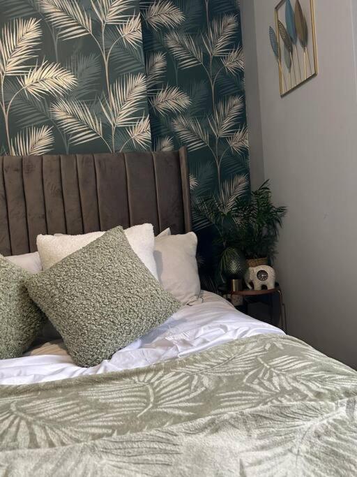 Cozy Downtown Studio Flat In Sheffield Apartment Exterior photo